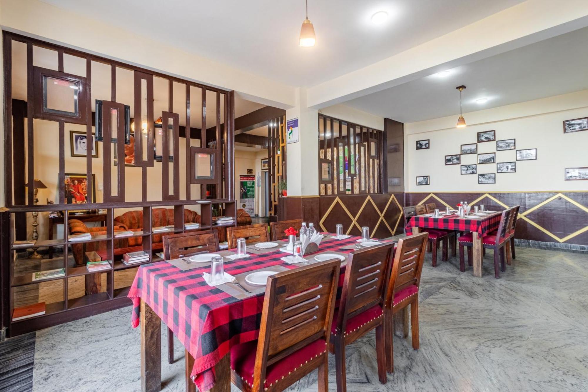 Treebo Shimla Ayurvedic Retreat Kufri Hotell Exteriör bild