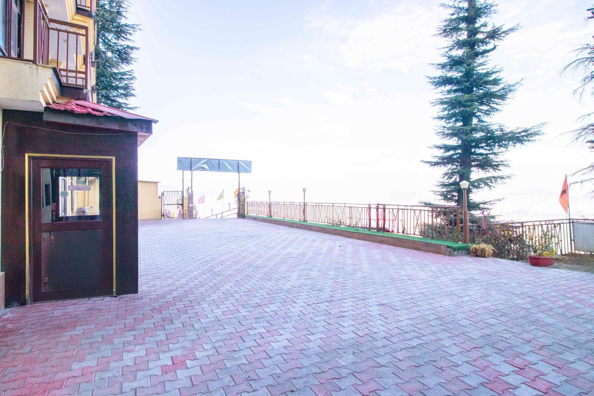 Treebo Shimla Ayurvedic Retreat Kufri Hotell Exteriör bild