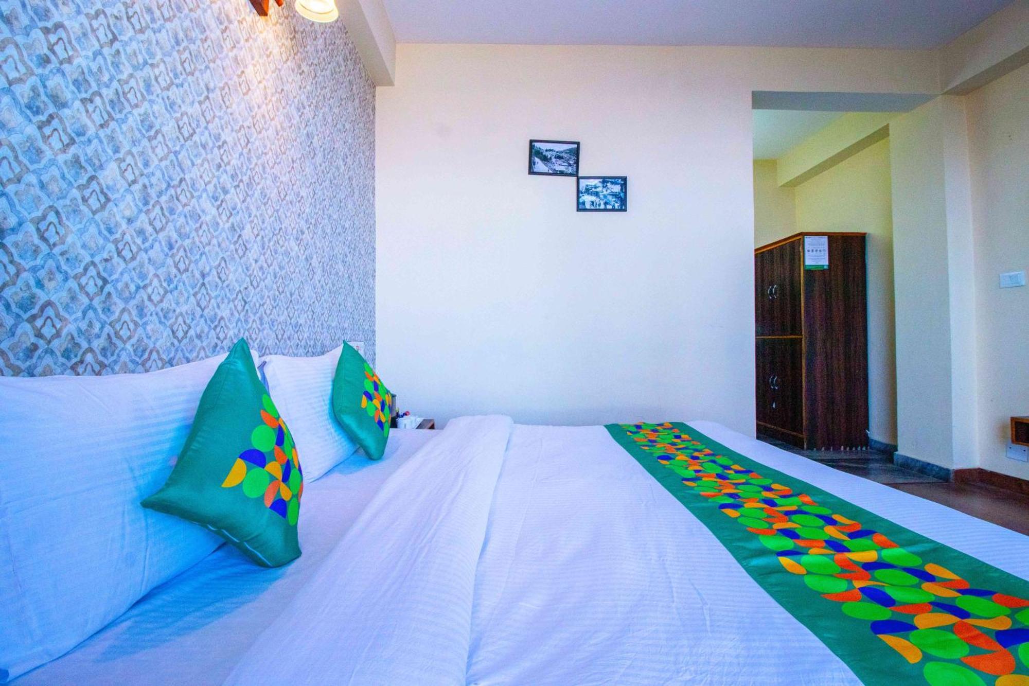 Treebo Shimla Ayurvedic Retreat Kufri Hotell Exteriör bild